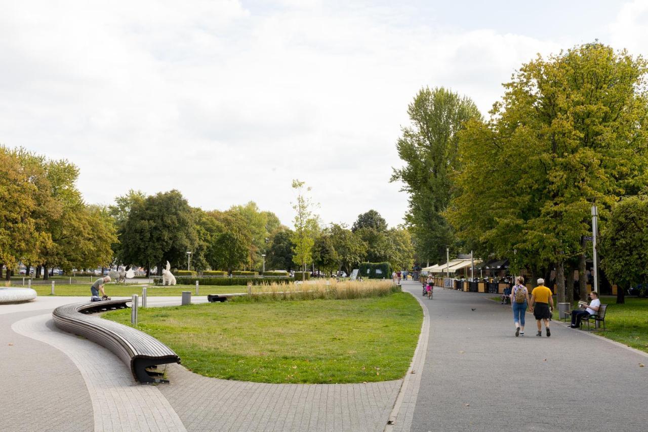 Bulwary Wislane Modern Apartment Varsó Kültér fotó